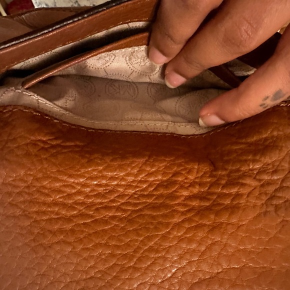 Michael Kors Tan Crossbody - Picture 8 of 9